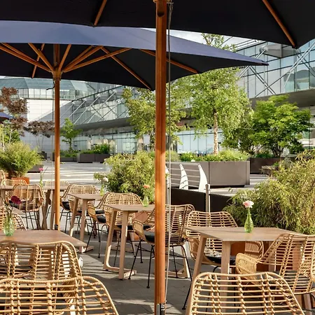 Sheraton Brussels Airport Hotel-2